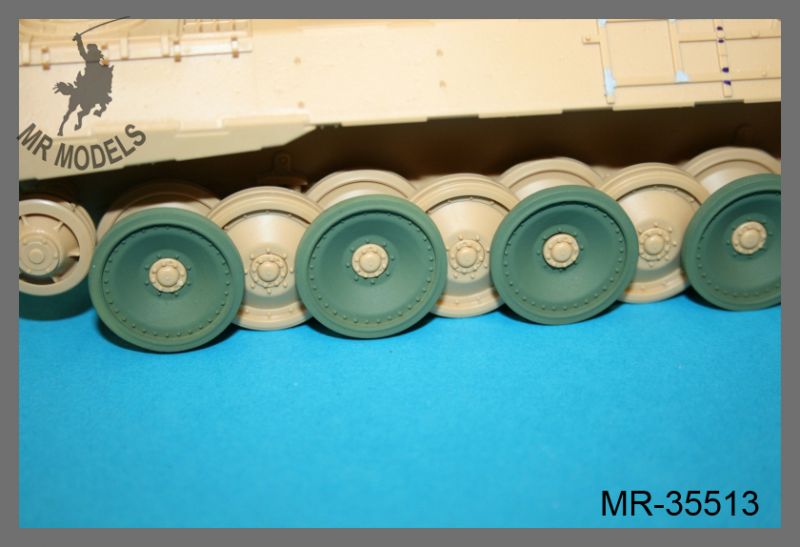 MR-35513 Panther D roadwheels Type A (set with 10 wheels)       (TAMIYA)