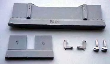 MR-35189 Tiger I (Henschel) experimental bow armour
