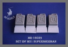 MR-16039  Fuel cans without carrier  M51 Supersherman 1:16