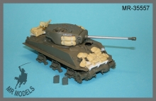 MR-35557  stowage and personal gear M4A3E8 Sherman Europe 1944-45    (TAMIYA)